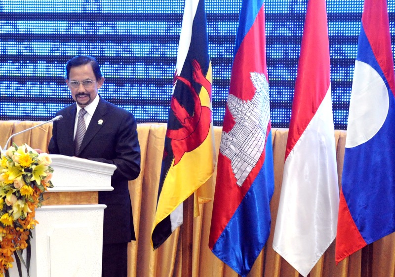 11��20�գ��ڼ���կ�׶���ߣ������յ���ɣ�ɶ��ڶ��˷���Ļʽ���´ǡ����»��������ƽ�㣩