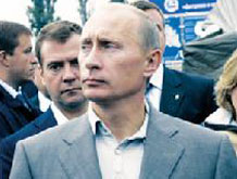 3 ˹ѡٽĪ˹ʱ35賿1ʱ2012ͳѡƱѴ60%ݶѡίԱݣͳѡ˸׶վƱ64.65%ڶ֡ҹվ֧ǰĪ˹ʲ㳡ᣬվ̨˵δ 