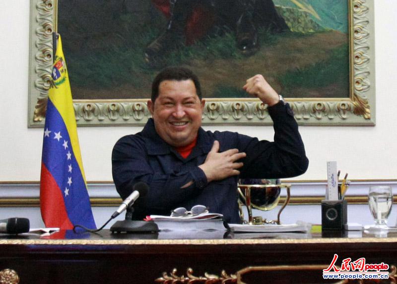 2012��3��29�գ�ί�������ٷ�������ͼƬ��ʾ����Τ˹�ڼ�����˹��ͳ������չʾ���������ơ���ʱ����Τ˹�ո��ڹŰͽ��������ơ���ͼƬ��Դ������ IC ��Ȩ���У�Υ�߱ؾ���