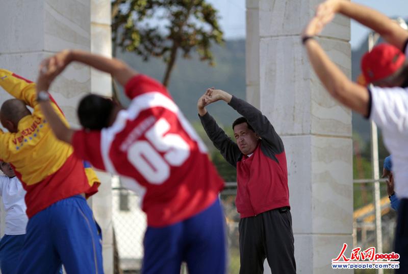 2011��7��11�գ���Τ˹�ڼ�����˹�ľ���ѧԺ���ٶ������塣�����������г���������ָ���һ�������ݡ���ͼƬ��Դ������ IC ��Ȩ���У�Υ�߱ؾ���