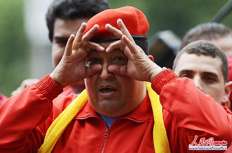 2012��7��1�գ���Τ˹��ί�������μӾ�ѡ���������գ�ۡ��ı��顣��ͼƬ��Դ������ IC ��Ȩ���У�Υ�߱ؾ���