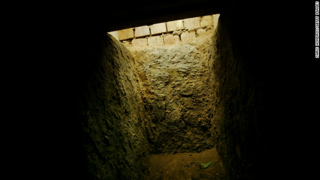 20031215գķͼΪǰĶѨھͼƬCNNվ