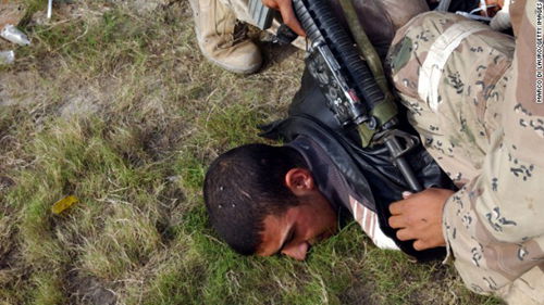 20041117գڷ¬ܵľжУһ½սӳԱһ˾±ڴһͼƬCNNվ