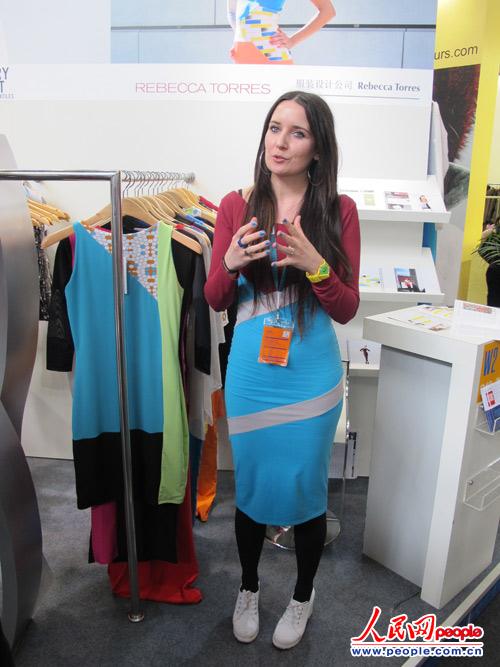 Rebecca Torres��˾�ķ�װƫ����ʽ��״����Ƕ������ʦRebecca Torres����2012���ո���ʱ�д�����������ʦ������