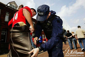 2004밢ɭɵӢսҲЩΪըϮĿ