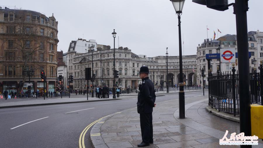 417գж׶ؾСӢ;4000ά򡣣 һ㣩