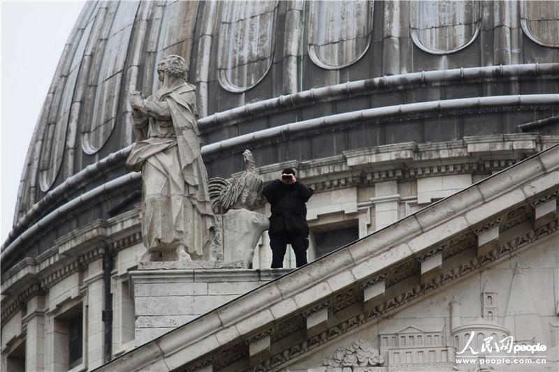 417磬Ӣǰж˵ʥ޴þСʥ޴ϰԱӰУ