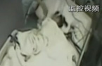 女童ICU内遭护士扇耳光