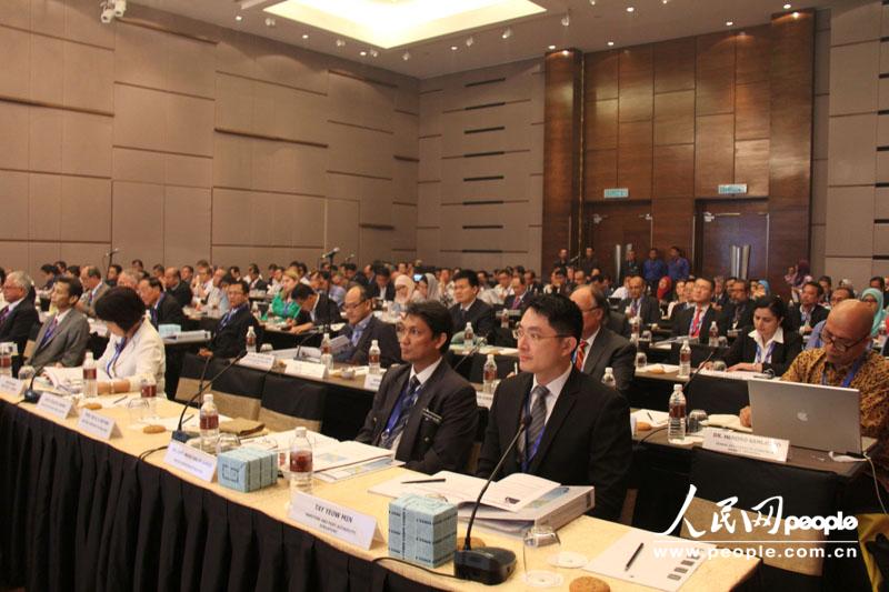 624գǺоԺٰΪĵ߽׺Ͽʻ׶¡¿ĻԶǹԼйձŷ˵ĹԱҵʿѧ߹150ᡣ(㣺)