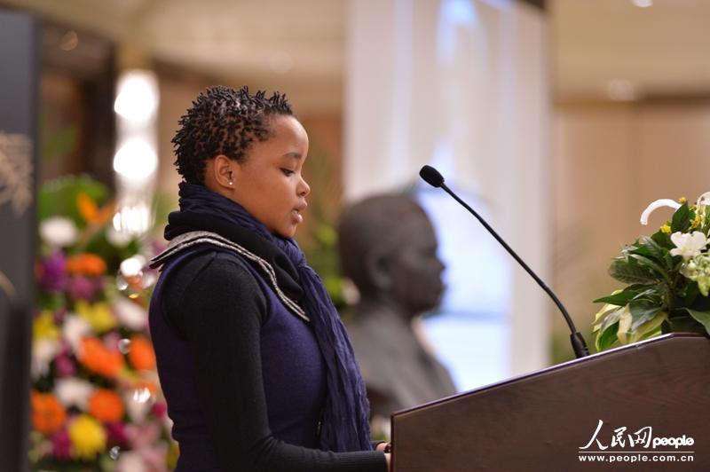 �Ϸ��ڻ�ѧ���ж����������ԡ�����Ӱ������������ ������