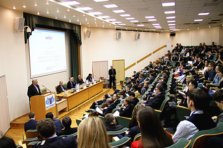 4��10�գ��׽��ש���������쵼������̳��Ī˹�ƹ��ʹ�ϵѧԺ��Ļ�������������� �����㣩