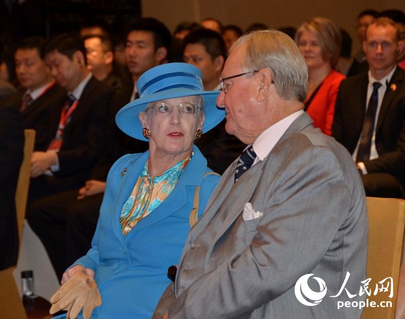 ŮϾϯɳչᣨӰ ֣ͤ