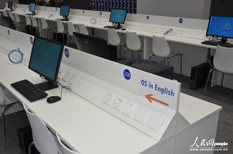 ��������ý�幫�����������50������λ�ṩ̨ʽ�������ԣ���Щ���ԵĲ���ϵͳ�������԰���ͼ�д��ŵ��Բ���ϵͳΪӢ��档