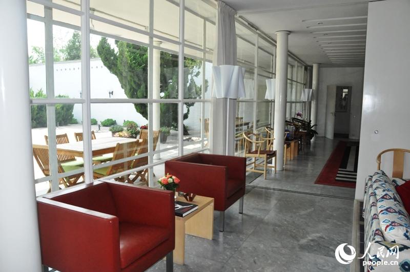 ��ۡ��һ�����������ȣ�������ڲ������еı�ŷ��Լ������ȵ�һ������ز���ǽ��������������͵���԰����������ʹ˵����������ϲ���Ļ�԰������Ӱ�������� ֣��ͤ��