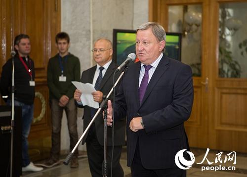 ��������ս������ݹݳ��������˹���´ǣ����������� ������ �㣩