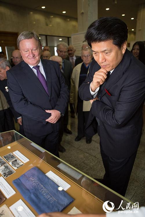 �й�פ����˹��ʹ��Բιۡ��人��ս������չ������������ ������ �㣩