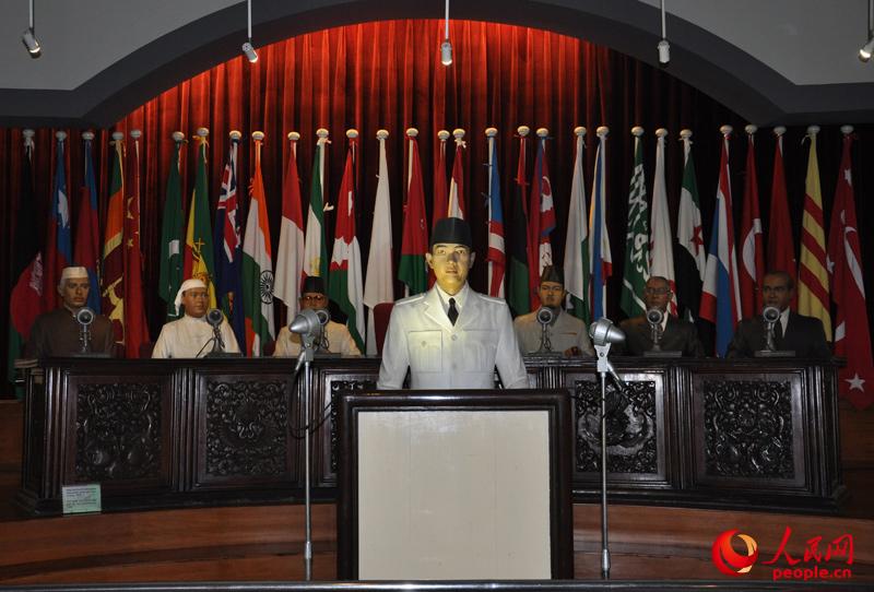 ߽ոշ޽չӭɼʱʵϯ̨鷢ӡᡢӡȡͻ˹̹˹쵼£29λҵĹ졪ʱոնյƹ죬һдŹİײ档ׯѩ 