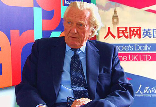 英国前副首相赫塞尔廷