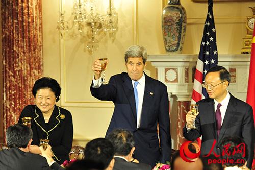 6月23日晚,第七轮中美战略与经济对话和第六轮中美人文交流高层磋商联合欢迎晚宴。人民网驻美国记者 温宪 摄