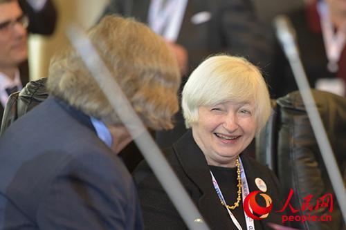 öԻĻ֮ǰϯҮԴĪȽнפ  