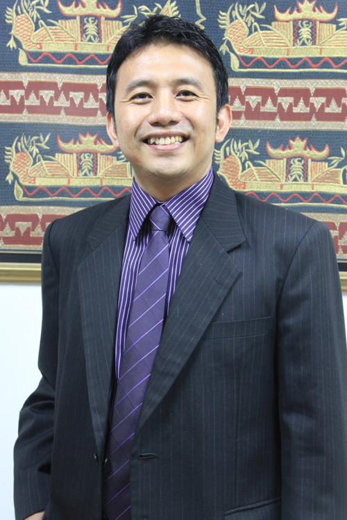 卡德克· 阿尔塔
印度尼西亚大学经济学与商学院经济与社会研究所所长,印度尼西亚