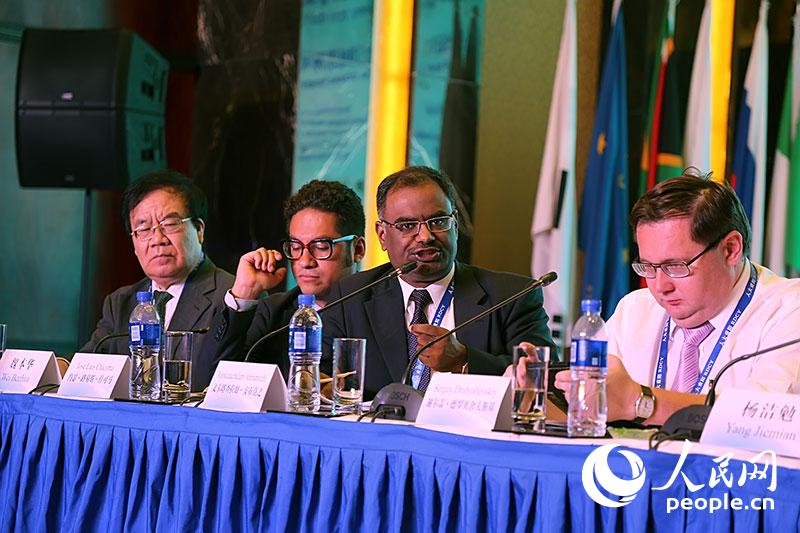 Ƕ˾оĸ߼ѧҰĪ֮ 㣩