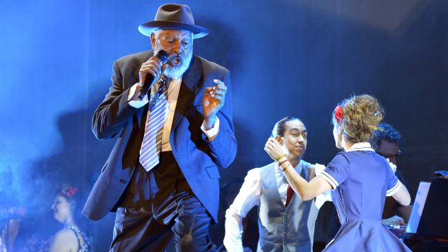 ��˹���������ڿ�Ļ ��ĻͶӰ��������Ч����ͼ�� 