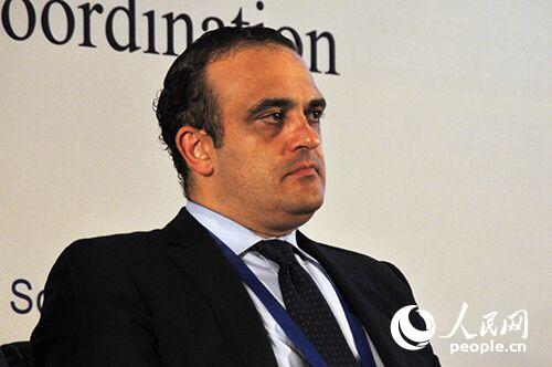 加拿大国际治理创新中心全球经济项目主任多米尼克·隆巴迪 代睿摄