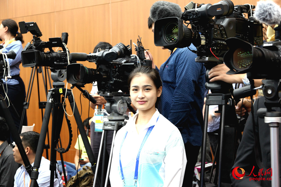 ˼긺ķͷÿ춼кüᣬ˼겢ۣ΢Цѹ