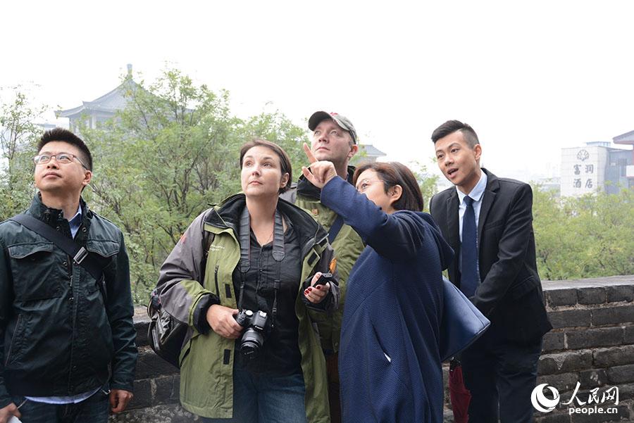 ������ơ����ȣ�����ڶ��ˣ�