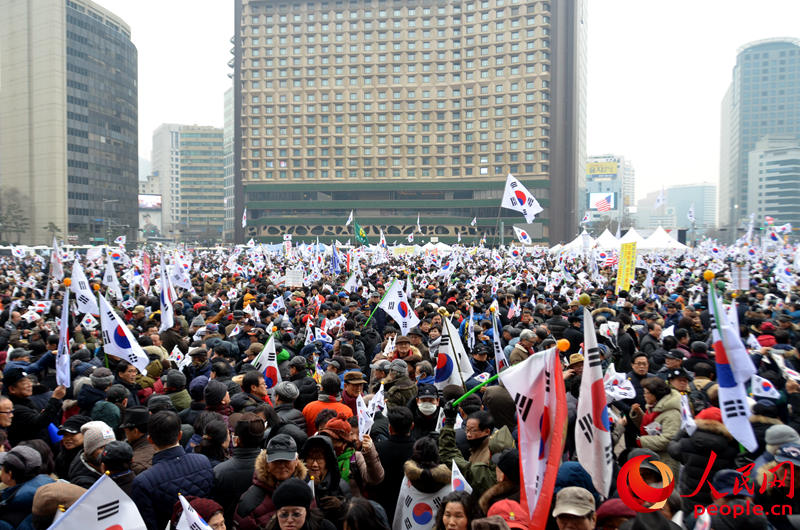 ͦӡڵ׶㳡мᣬҪͳѩ