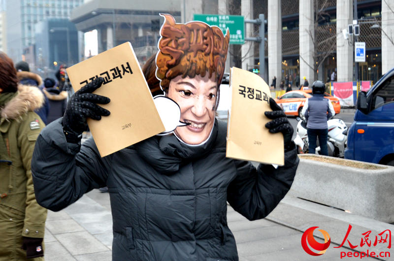 ʾ߷Ժͳһдʷ̿顣ѩ