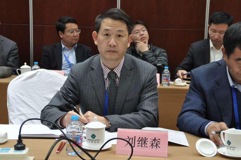 㶫óѧίǡ㶫սоԺԺɭ 