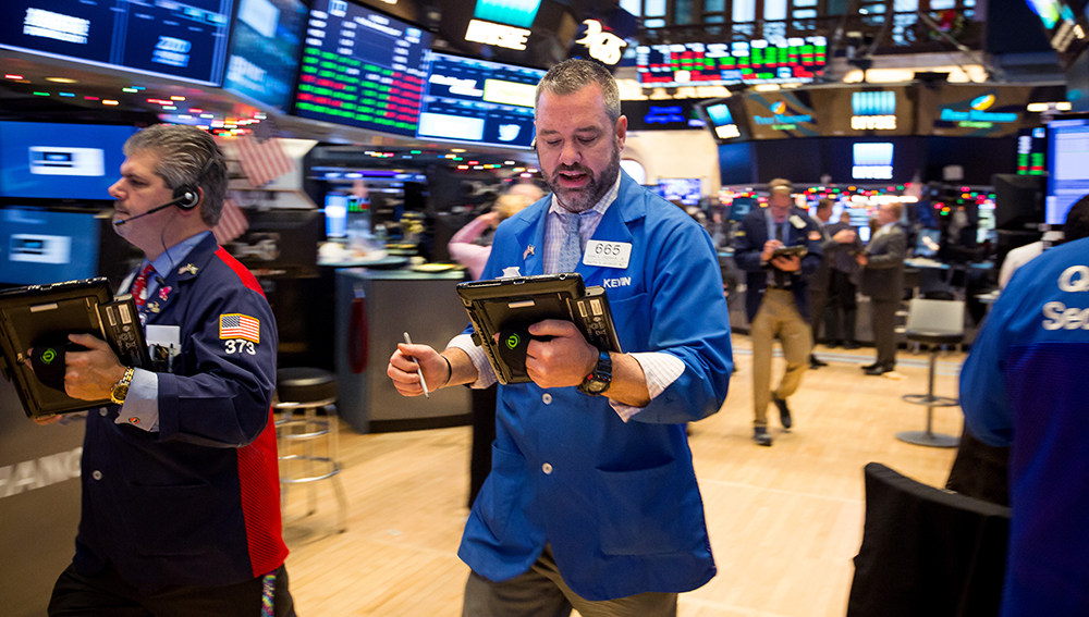 ʻһ֯IMF1010շ羭չ桷ϵȫ򾭼ýԤڲָ2017ȫ75%ľٶӿ죬ǽΣʮΧ١Ϲ12·ľñҲָ2017ȫ򾭼ֺתIMFԤ2017йȫ򾭼ʽﵽ34.6%ȫҪ֧