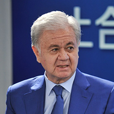 ˹ͬ塱йƽչ
Ϻ֯鳤Īʾ˹ͬ塱ǳԽҺʶ̬ġȫ̺ۡйֵȷۣй׷ƽչԸ̳кͺˡϹ¡ּԭȫĹ̡ԭĺ
