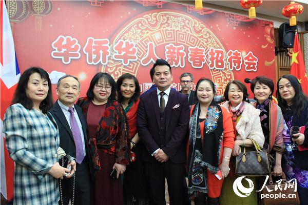 йפӢʹ26վٰ컪˻´дᣬỪ˻ȺӰ㣩