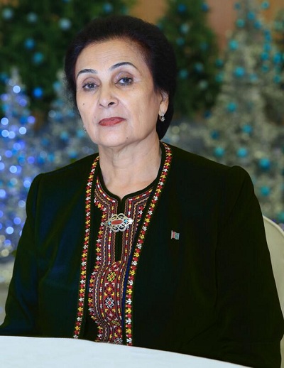 土库曼斯坦驻华大使齐娜尔·鲁斯捷莫娃