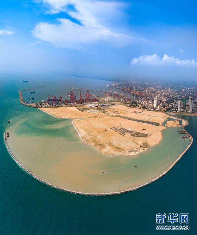 ����4��22�������˹�����������¸ۿڳ�ʩ���ֳ�ȫ�����»��緢