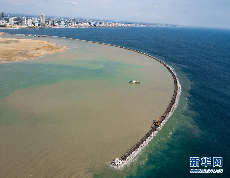 ����4��26�������˹�����������¸ۿڳǵķ����̡��»��緢