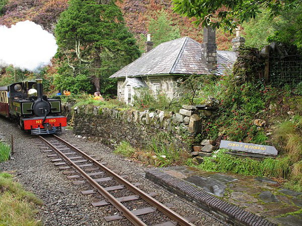 ����Ffestiniog Railway�𳵿���ǰ��Coed y Bleiddiau�Ƶꡣ