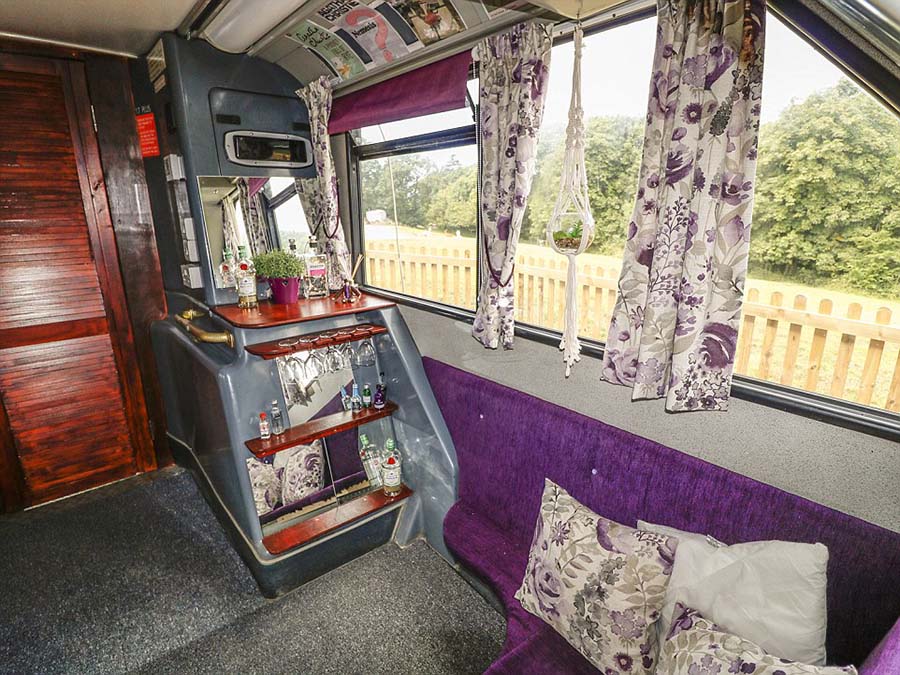 ��ʿ���д�������ļ�β�ƾưɡ�