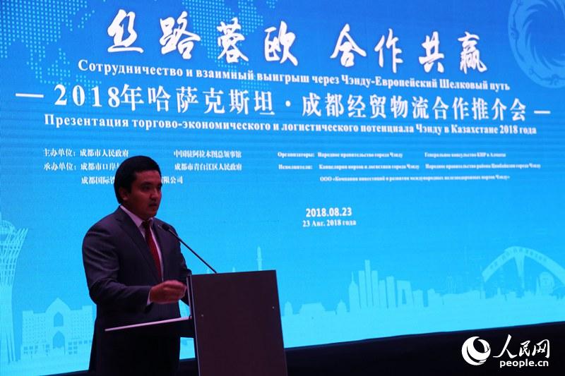 ����ľͼ�����������־ֳ�����Ī�����ƽ�����´ǣ����� �ܺ����㣩 