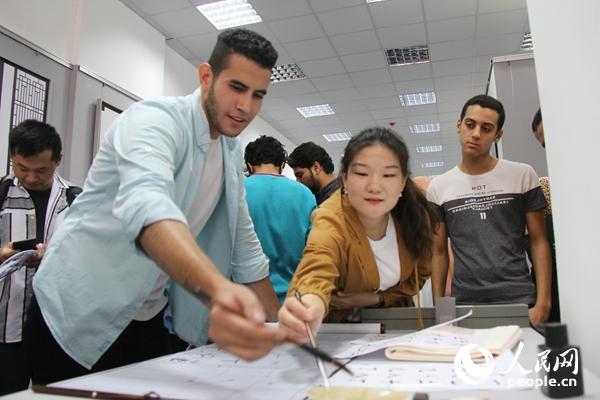 ѧչ˽ⱱ飬йĻq 㣩