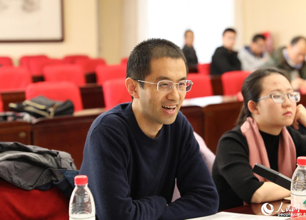 �ִ����ʹ�ϵ�о�Ժ���о�Ա������ �������� �㣩