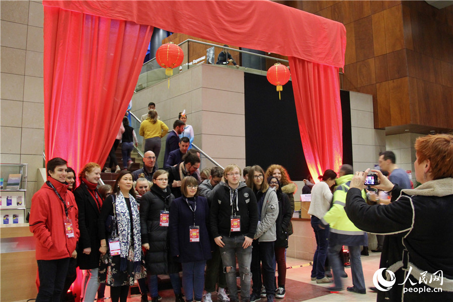 Ϸں񲼴źͺװ£ʮŨͼΪڴڴӰ