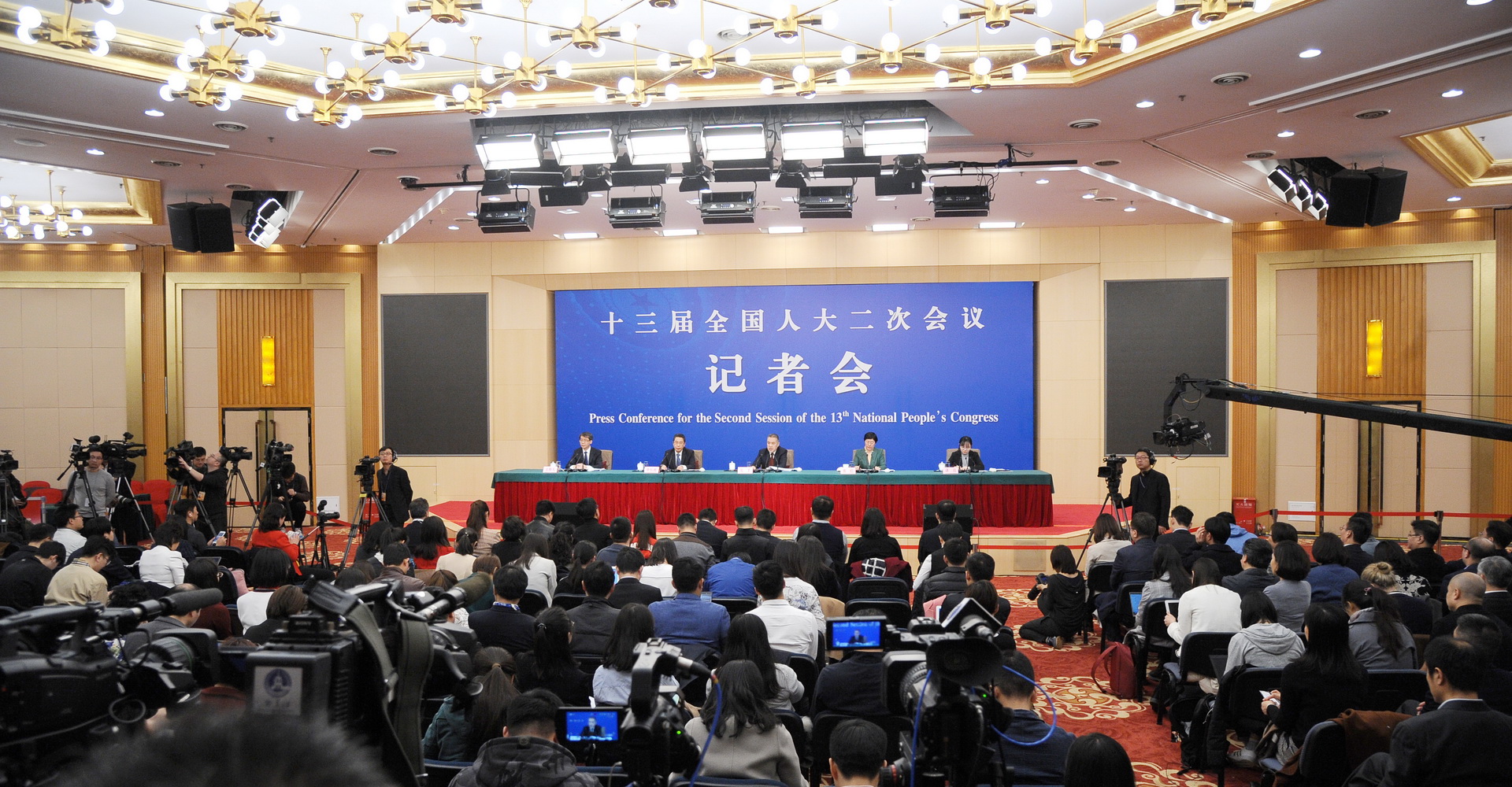 é곤ꡢ͡ǿг άг򡱴                    ʮȫ˴λ31110ʱ30÷ŷм߻ᣬгලܾ־ֳé֪ʶȨ־ֳ곤ꡢҩƷල־ֳ͡ǿг άгشʡ