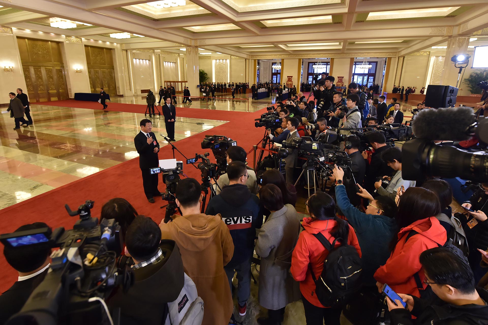 2019ȫĳͨ ߡ״ͨ                    312磬2019ȫĳͨþСֱȵ㣬ӦС  㣩