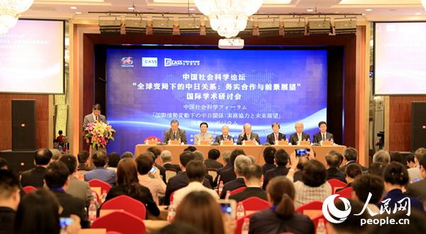 ȫµչϵʵǰչѧֻ12ڱ巹ٿ 