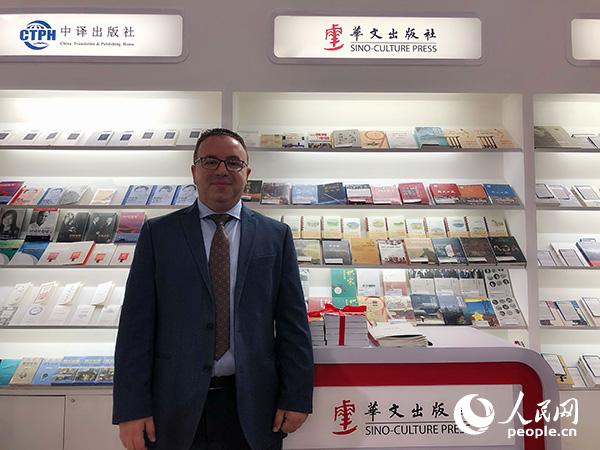 青年汉学家、埃及明亚大学语言学院中文系教师穆罕默德·安瓦尔·谢赫。(曾书柔 摄)