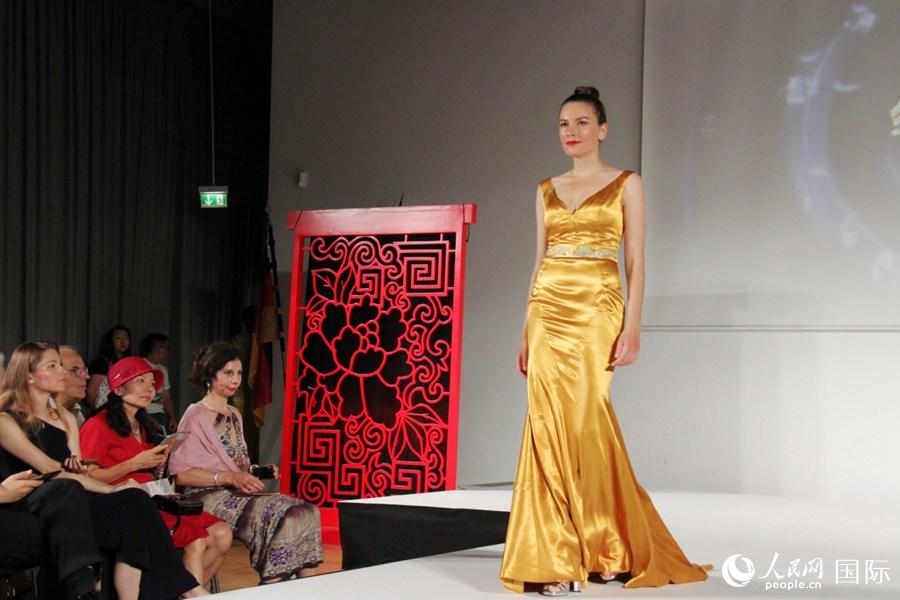 ˿·ӳйʱװƷչڰֿĻ4